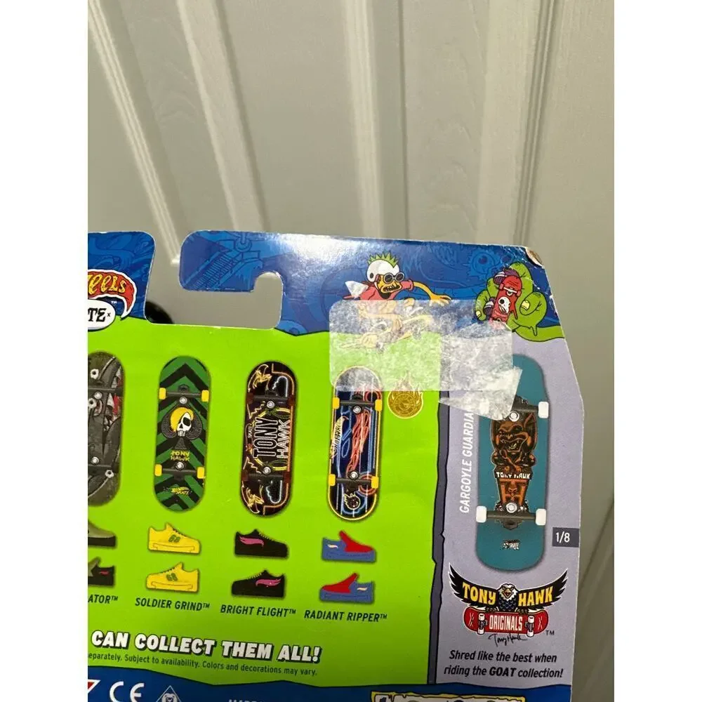 🔴2022 Hot Wheels Skate‎ Tony Hawk Gargoyle Guardian Fingerboard